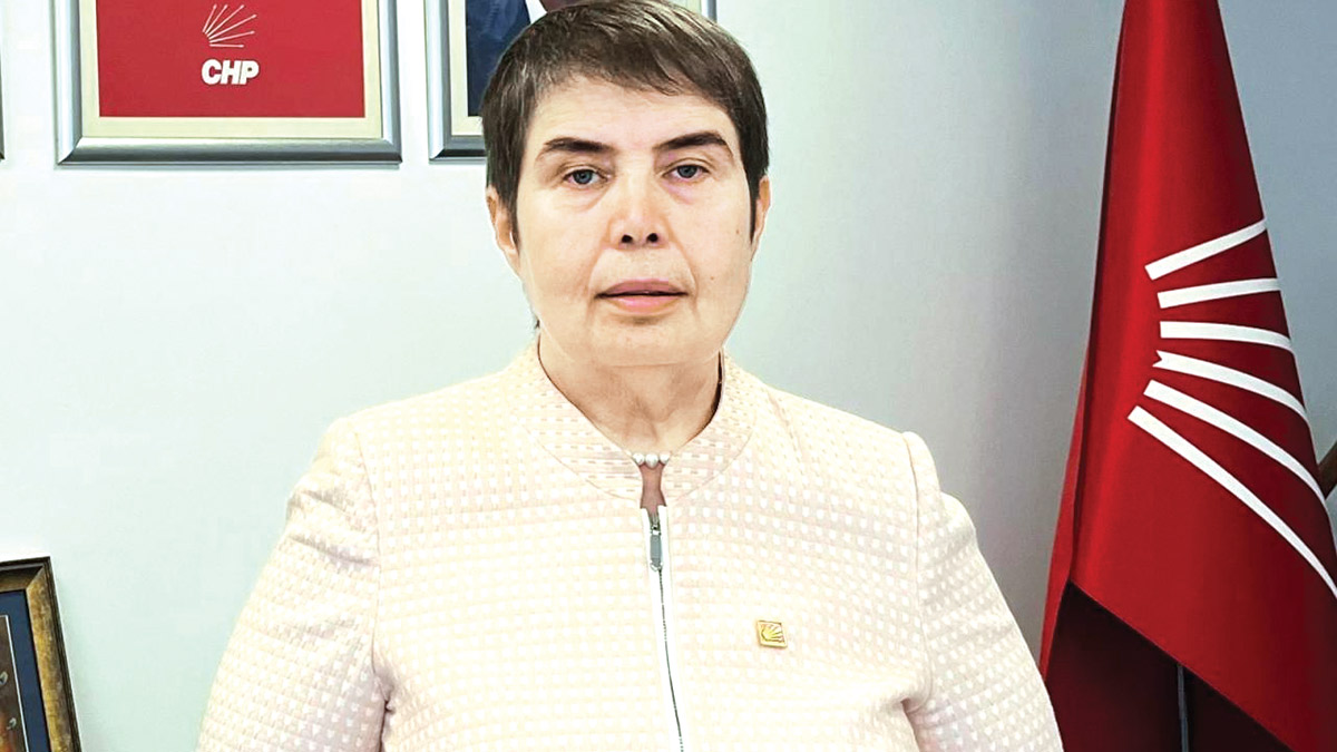 kr01zeliha-akbaz-sahbaz.jpg